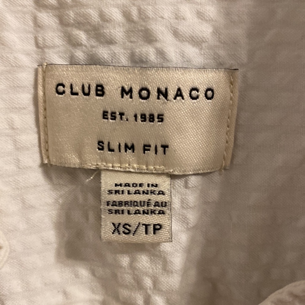 Club Monaco white Short Sleeve Shirt - Picture 2 of 3